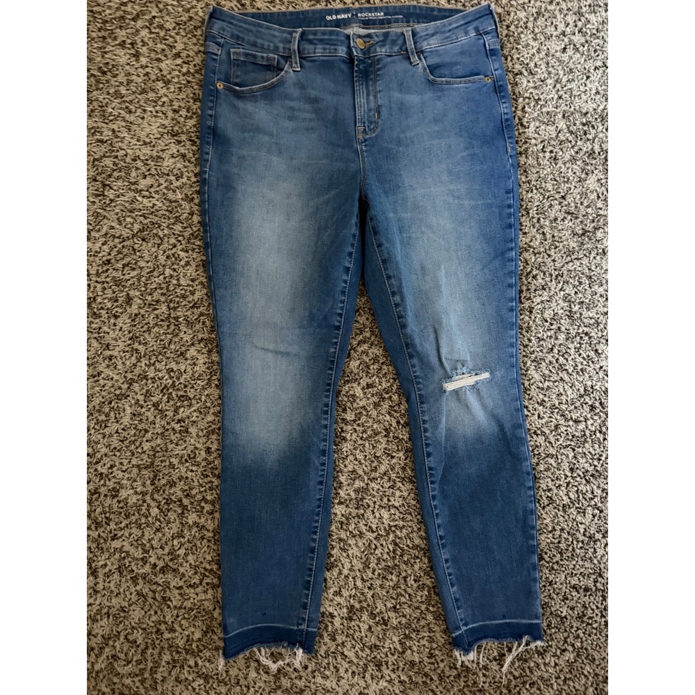 Old Navy Rockstar Built-In Sculpt Skinny Jeans Medium Wash Distressed Raw Hem 14